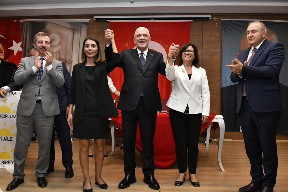 İYİ Parti Çine’de Tuncer’e emanet